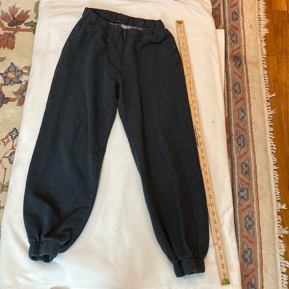 Brandy Melville Pants - Brandy Melville sweatpants, gray small
